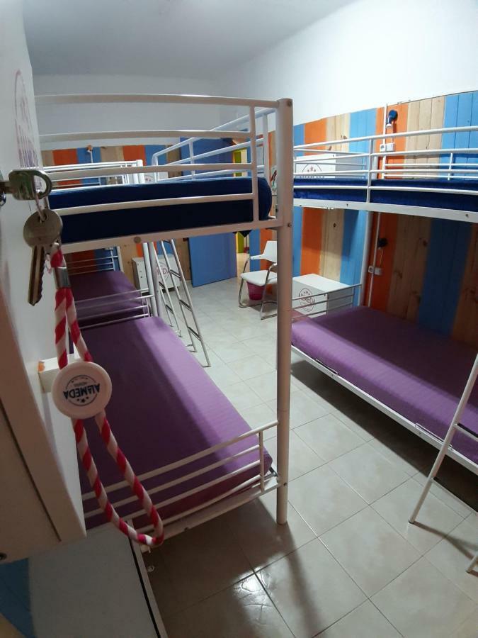 Alameda Hostel Portimao Ngoại thất bức ảnh